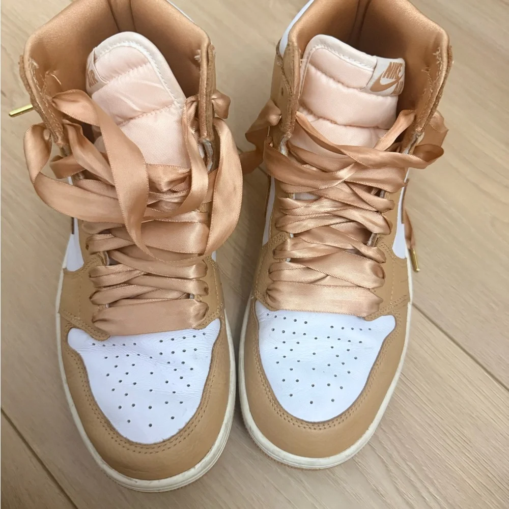 Nike Jordan Sneakers - Picture 3 of 7